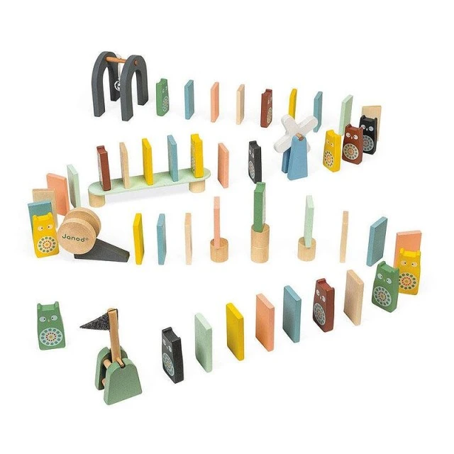 Wooden Domino Sweet Cocoon