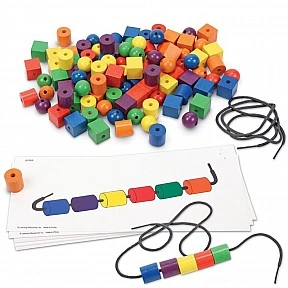 Learning Resources Мъниста за нанизване, дървени, 108 броя, с включени 20 активни карти
