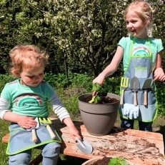 Small Foot Apron with garden tools