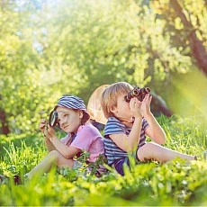 Little explorers