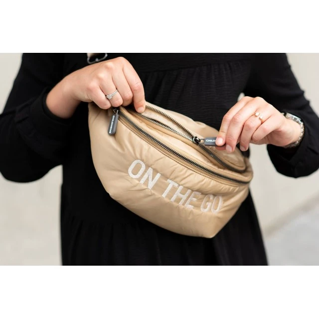 Чанта за кръста banana bag on the go hip bag - бежов шушляк