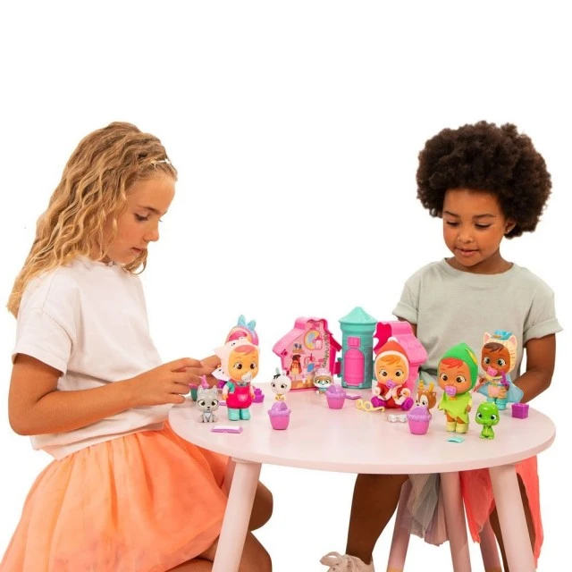 CRYBABIES MAGIC TEARS STORYLAND mini doll with tears in a house
