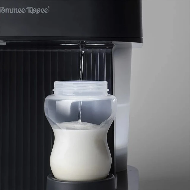 Уред за автоматично приготвяне на адаптирано мляко Tommee Tippee PerfectPrep Pro, Hot Shot технология, антибактериален филтър, прецизно дозиране от 120 до 330 мл, цифров дисплей, приложение за iOS и Android
