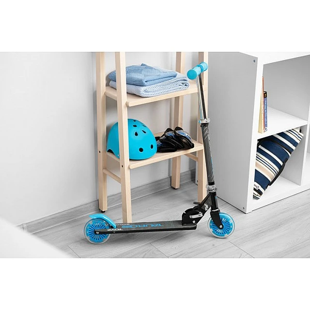 Tauro Blue Scooter + Helmet And Protectors Caretero Toyz