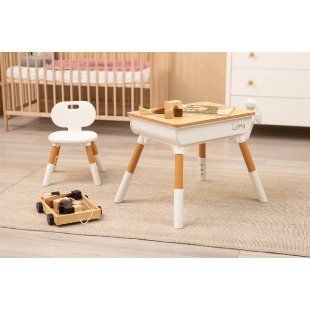 Children’s Table Lara Wood Caretero Toyz