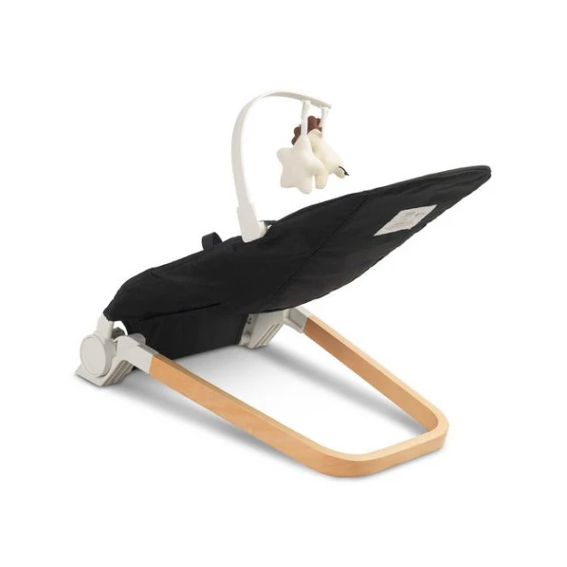 Bouncer Pine Black Caretero