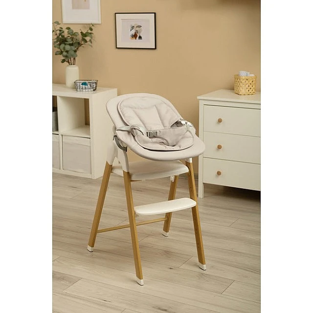 Столче За Хранене Triplo 3в1 Beige Caretero