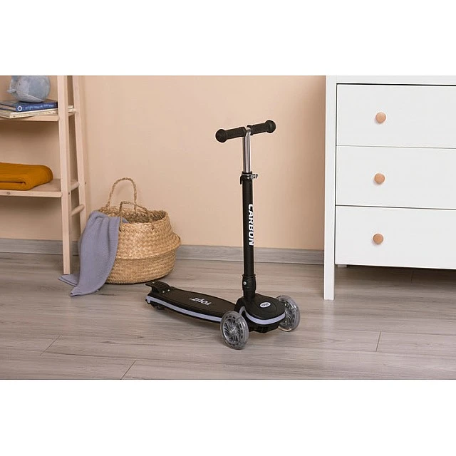 Scooter Carbon Black Caretero Toyz