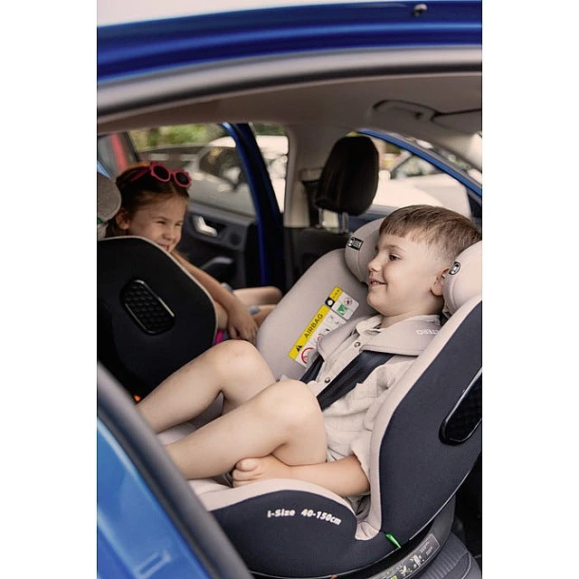 Lumi I-Size Child Car Seat Green (40-150) Caretero