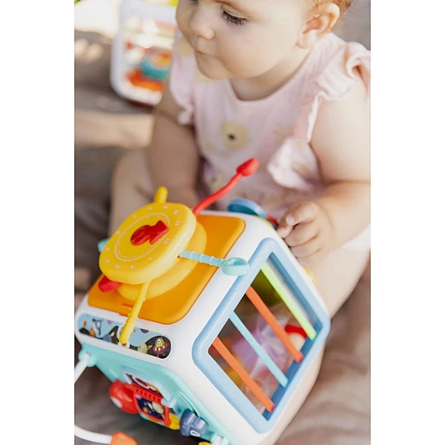 Образователна Играчка - Сензорен Куб Caretero Toyz