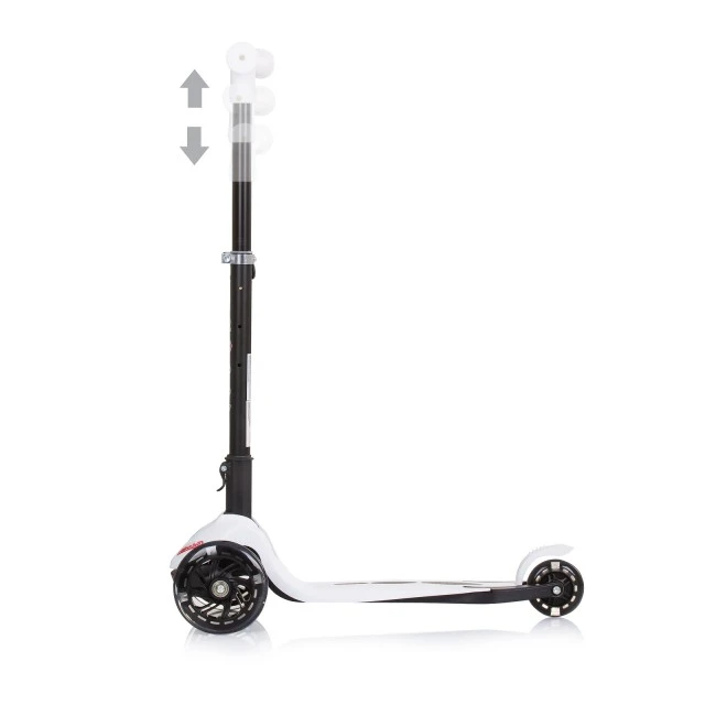 Robbie white scooter