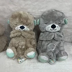 Дишаща плюшена играчка с музика и светлина Видра сив