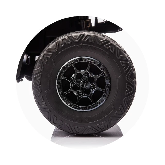 Electric ATV CAN AM OUTLANDER black EVA tires
