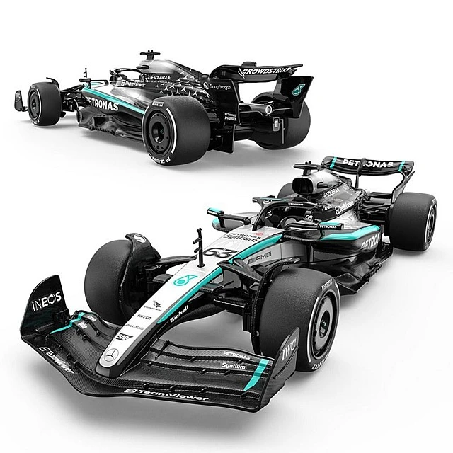 RASTAR Кола Mercedes-AMG F1 W16E Performance за сглобяване Radio/C 1:16