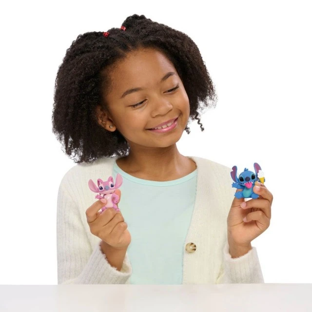 STITCH 2 figures