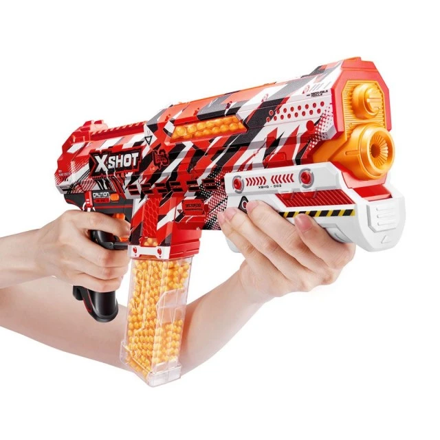 X Shot HYPER GEL blaster with gel balls Clutch