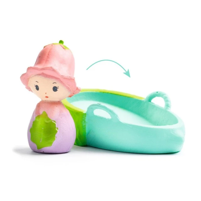 Lily and Sylvester figurine