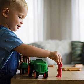 Constructor discovery my first tractor