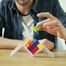A puzzle game arranged a cube