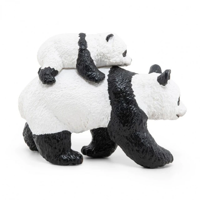 Panda figurine with baby panda