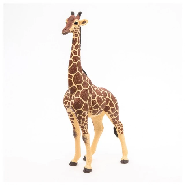 Giraffe figurine
