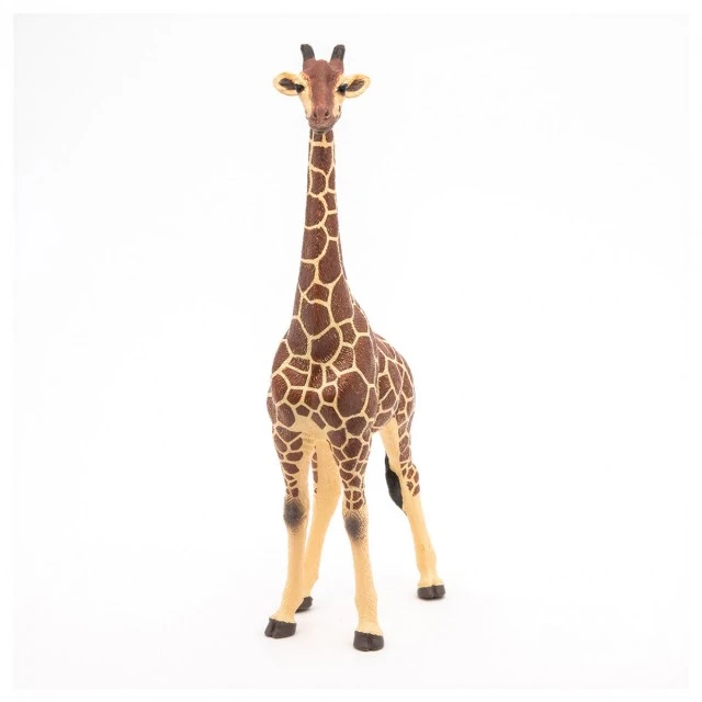 Giraffe figurine