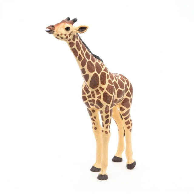Giraffe figurine