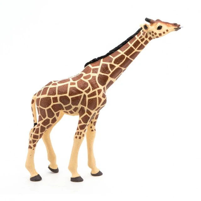 Giraffe figurine