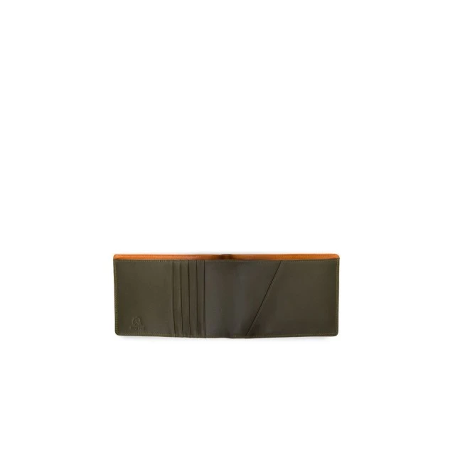 Портфейл с RFID защита и джоб за паспорт Цвят кафяво