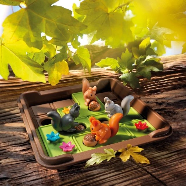 Puzzle game squirrels go nuts