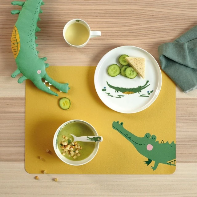 Children’s serving mat Crocodile