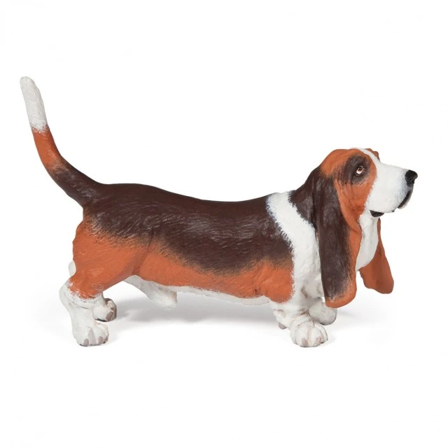 Фигурка куче порода basset hound