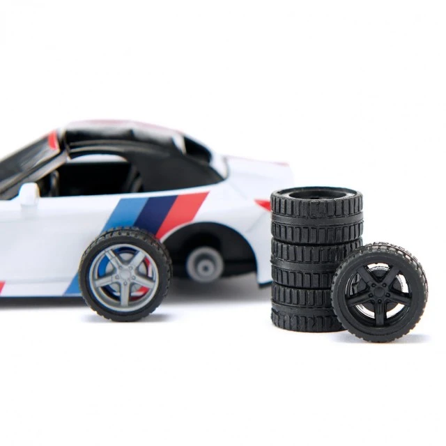 BMW Z4 M40I sports car toy