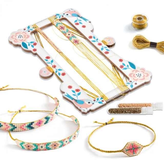Create jewelry with small beads