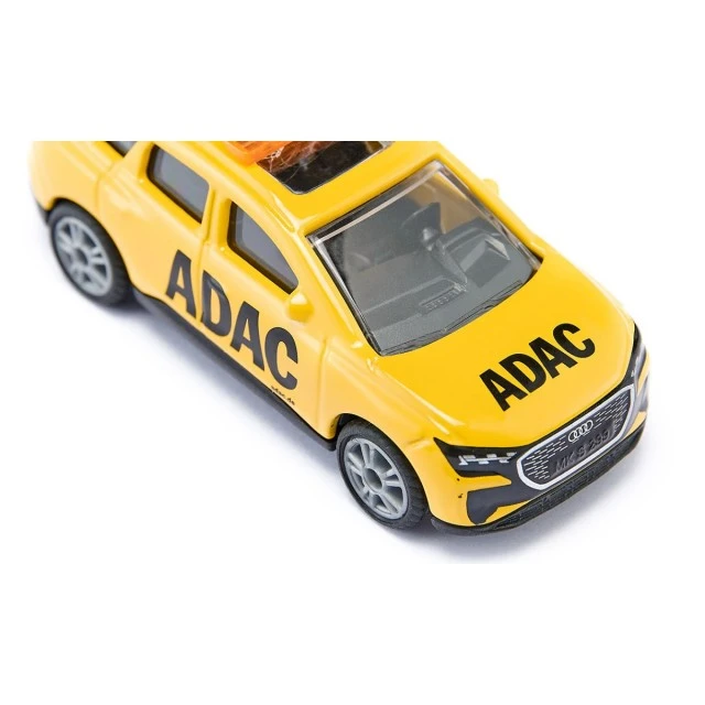 Играчка автомобил на пътна помощ ADAC Audi Q4 e-tron