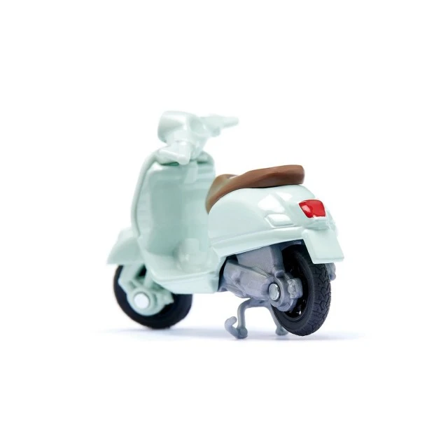 Играчка мотопед Vespa 125 GTS Super