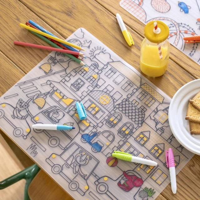 Silicone coloring set with 5 les popipop markers