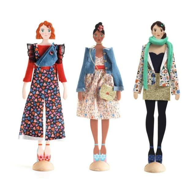 Creative young stylist fashion set by Mary