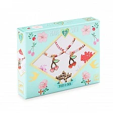 Set to make cherry bracelets