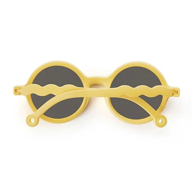 Children’s round sunglasses from 0 to 2 years. Color yellow