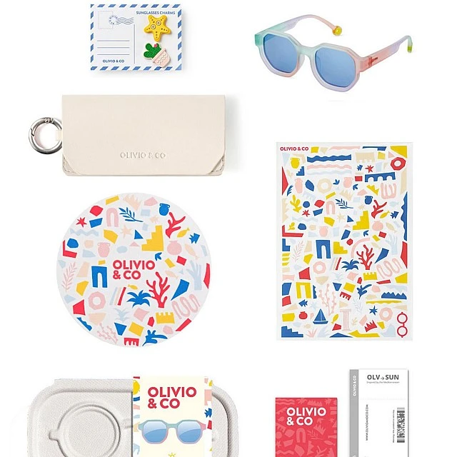 Children’s sunglasses creative D from 3 to 7 years. Ocean color
