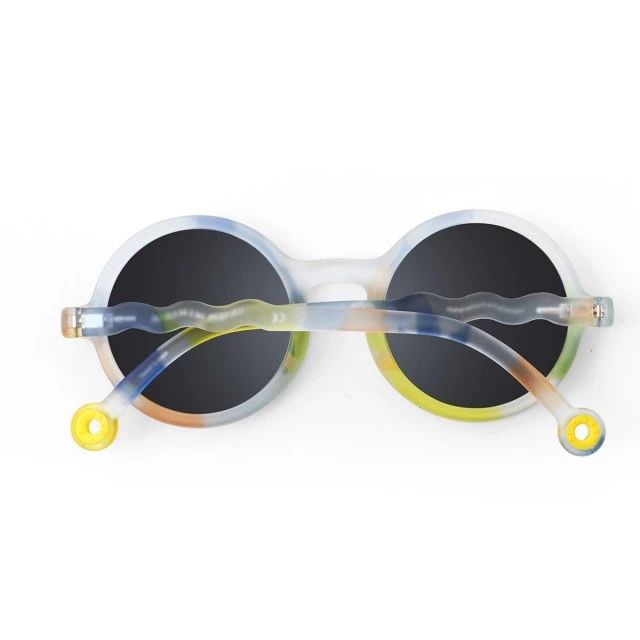 Children’s round sunglasses from 3 to 5 years. Multicolor color