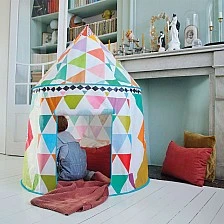 Многоцветна палатка