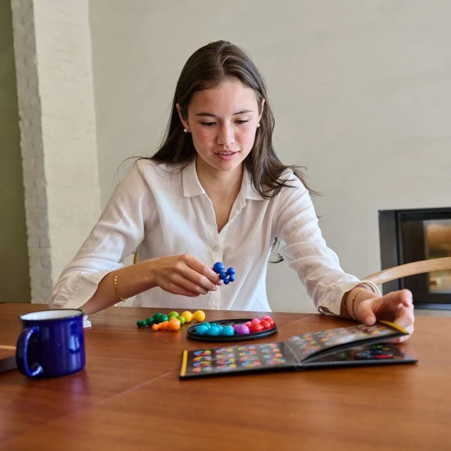 IQ Circle Logic Game