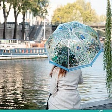 Bird umbrella for an adult