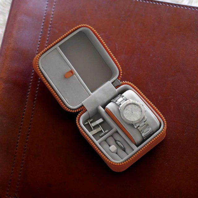 Watch and jewelry box Color orange