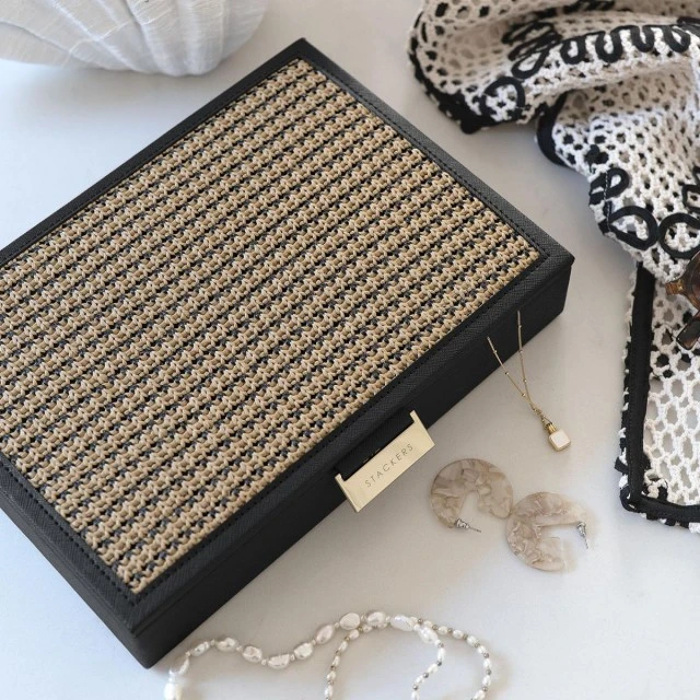 Jewelry box with Raffia lid Color black