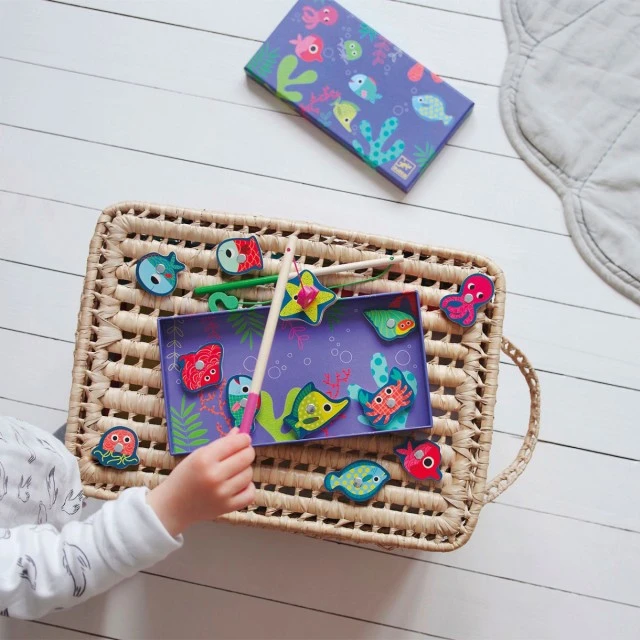 Game with wooden magnets colored fishing