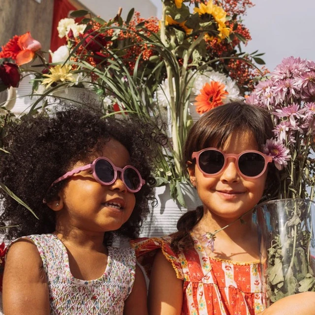 Children’s round sunglasses from 1 year to 3 years. Olivio&Co Color pink