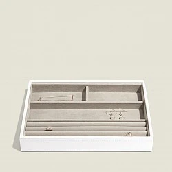 Jewelry box 4 sections Color white